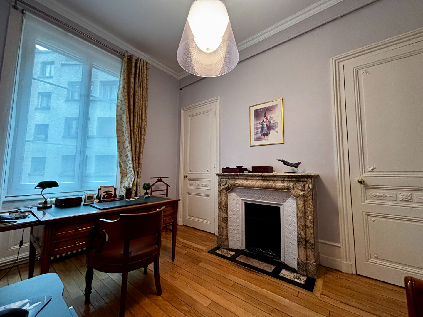 À VENDRE ! Magnifique Appartement Haussmannien de 150 m² dans une Résidence de Prestige