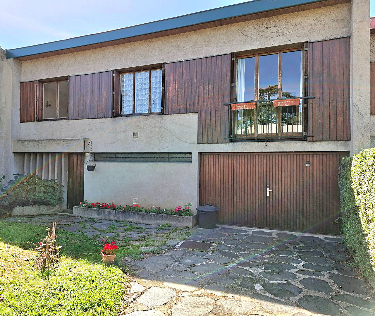 Maison à vendre à Saint Jean Bonnefonds - 7 pièces, 5 chambres