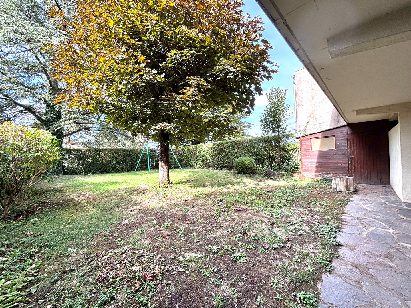 Maison à vendre à Saint Jean Bonnefonds - 7 pièces, 5 chambres
