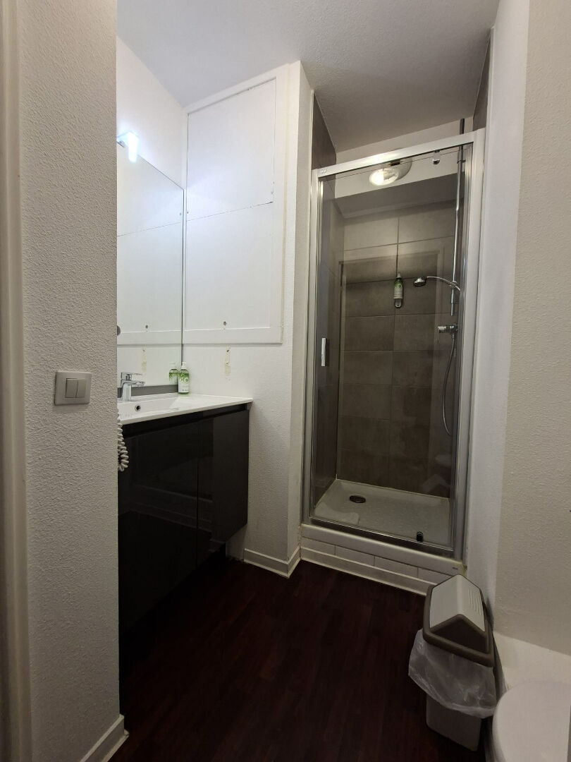 Appart hôtel  Saint-Etienne  42000  1 pièce(s) 19 m2