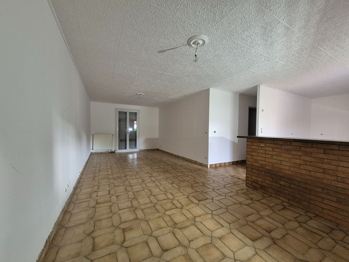 À VENDRE MAISON INDIVIDUELLE 76 m²  SUR  DE PARCELLE 487 m²