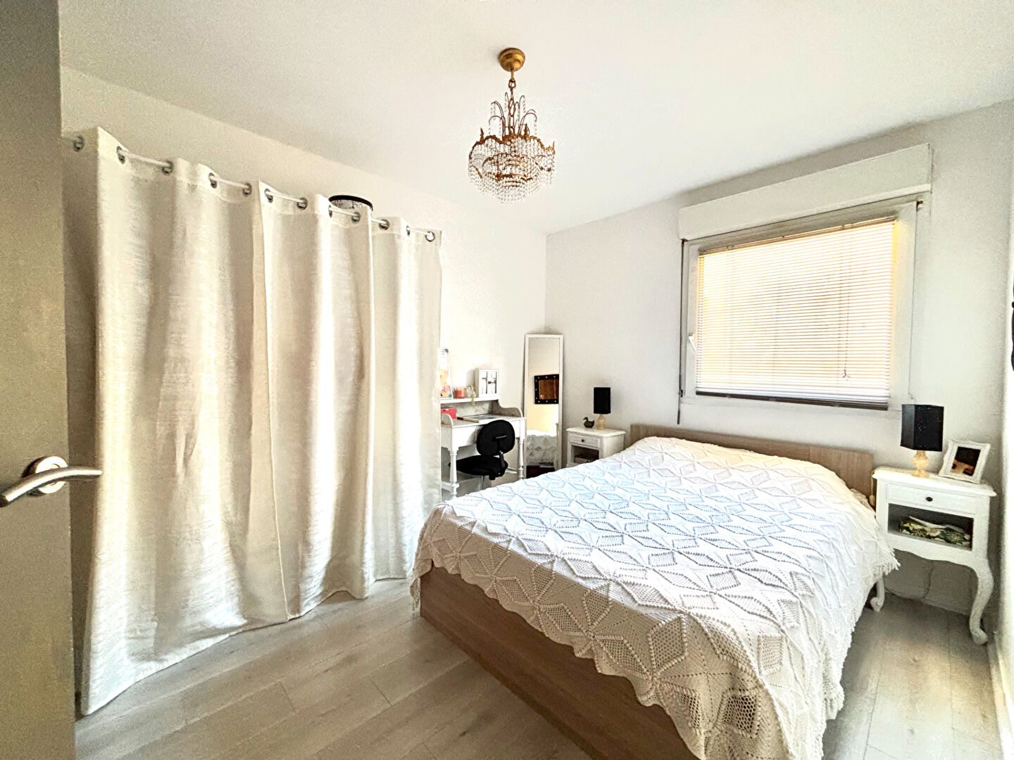 Secteur recherché Appartement 79m2, 3 chambres, balcons, garage 