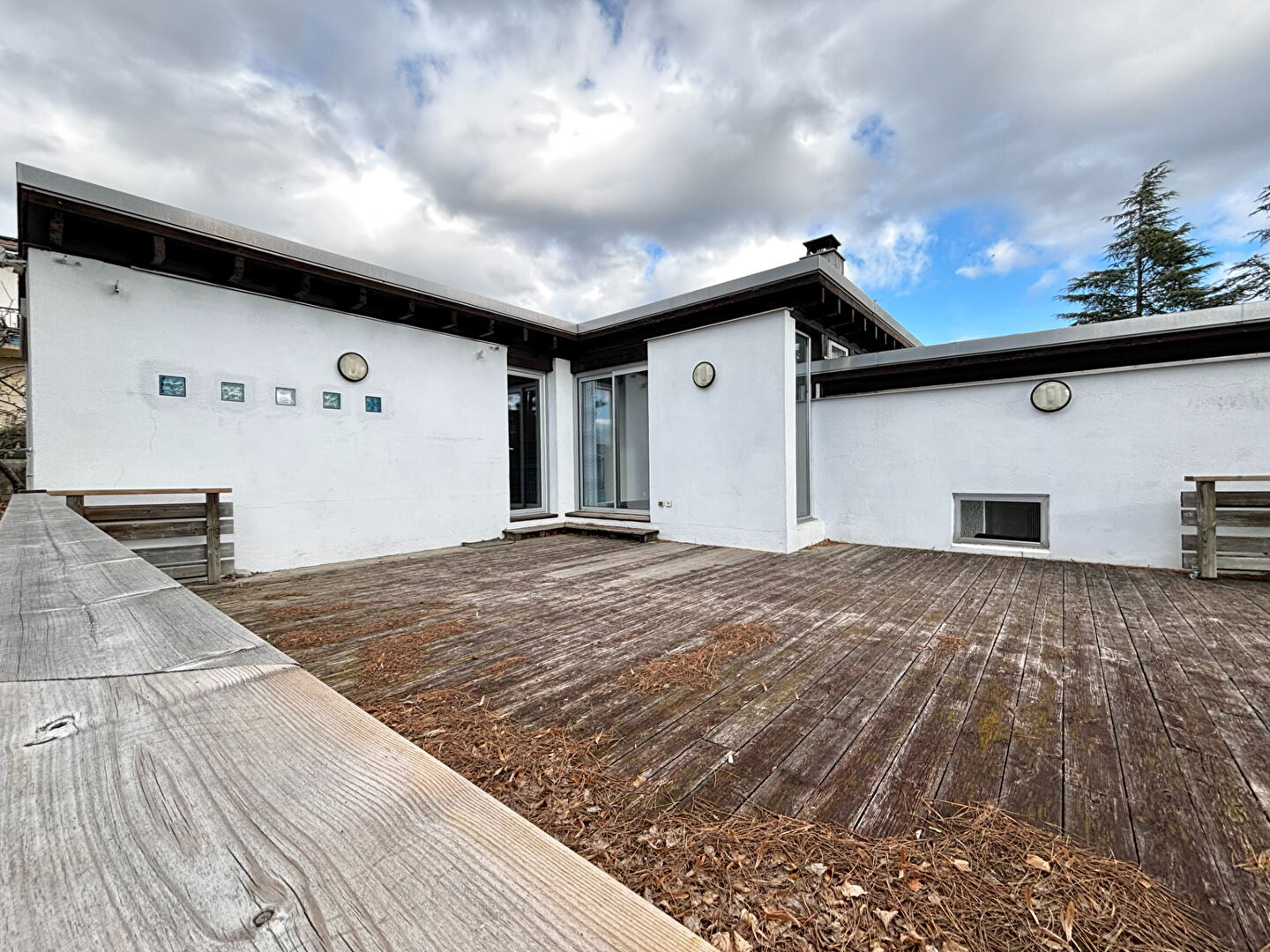 Grande maison d'architecte 212 m²  Terrain 1 408 m²  Produit rare