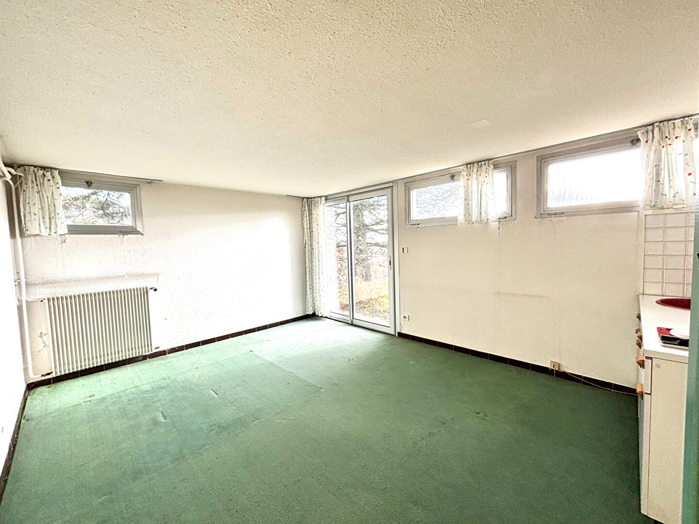 Grande maison d'architecte 212 m²  Terrain 1 408 m²  Produit rare