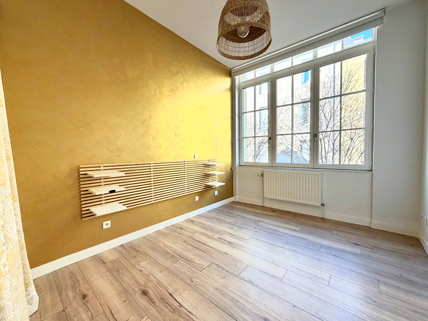 Loft Saint Etienne 4 pièces 166 m2