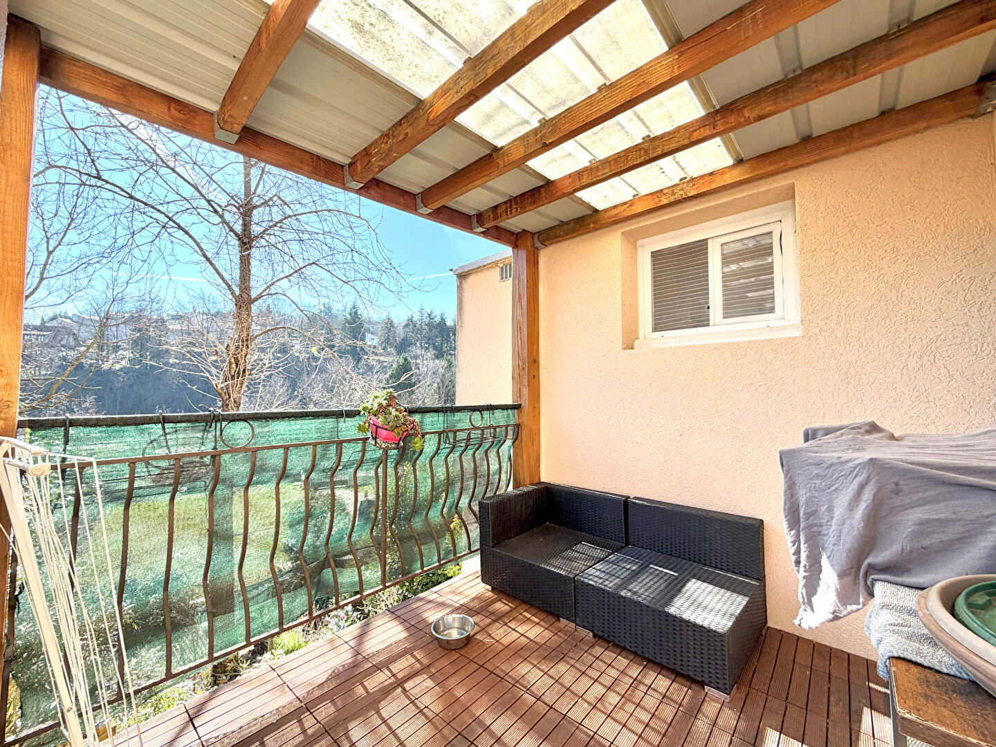 Maison 4 pièces 93 m² avec terrain - Prix attractif - Saint-Étienne