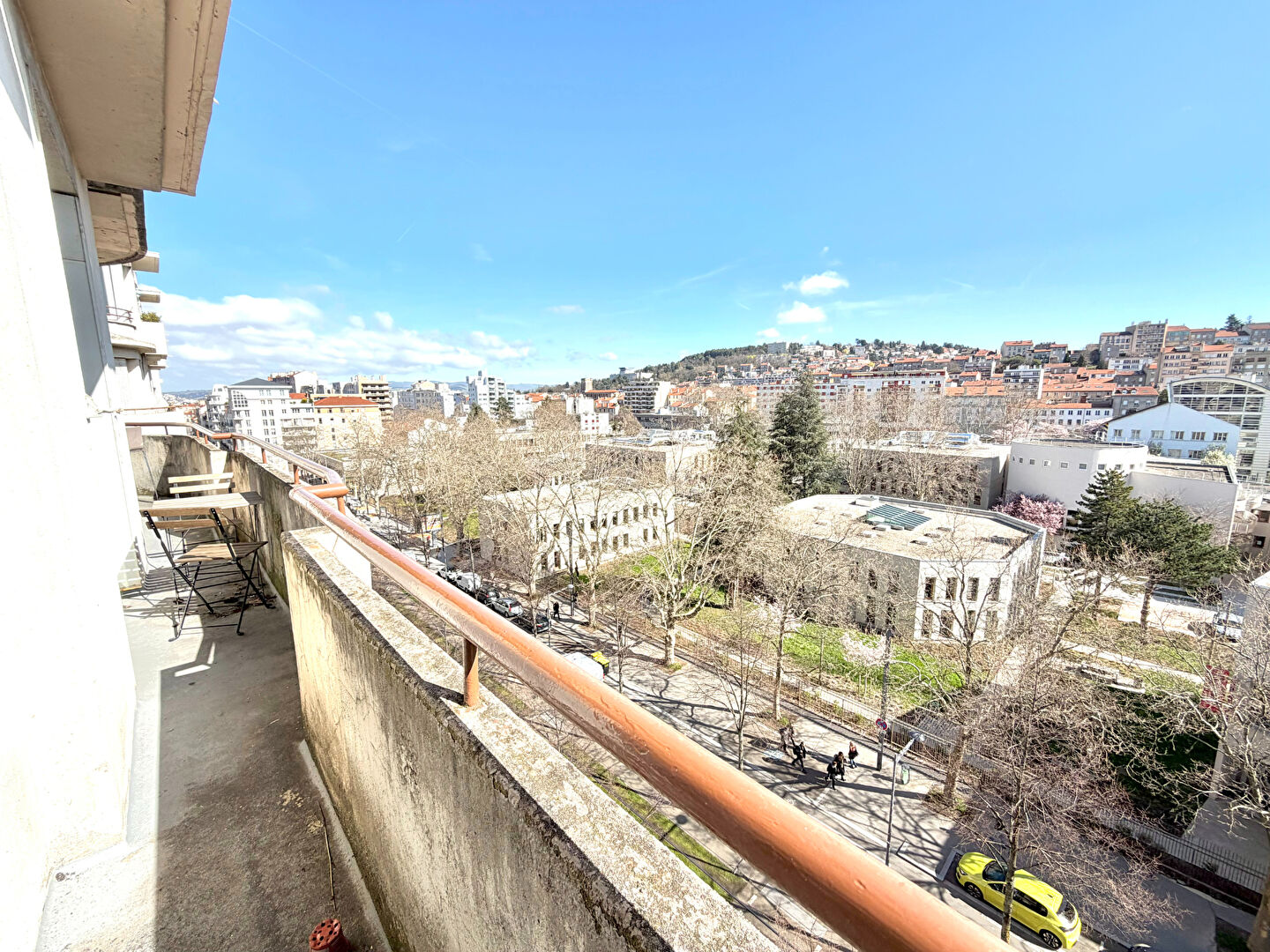 À vendre - Appartement T4 de 63 m² - Idéalement situé face à la faculté