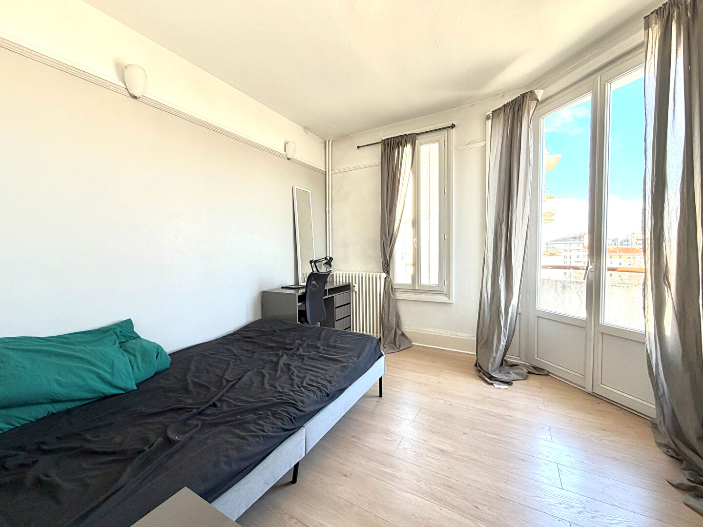 À vendre - Appartement T4 de 63 m² - Idéalement situé face à la faculté