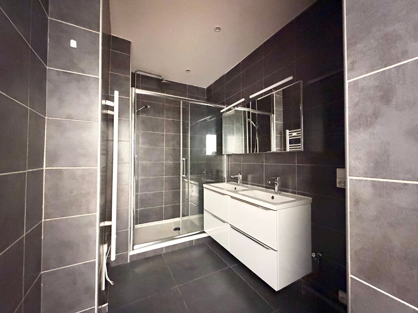 T3 avec tropézienne  Centre-ville de Saint-Étienne