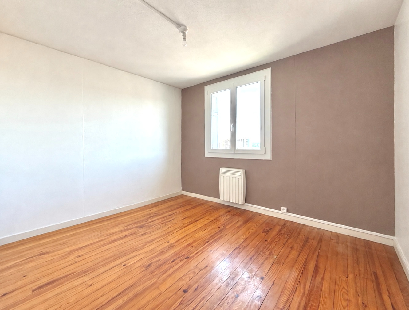 Appartement T3 60 m² - Dernier étage - Balcon
