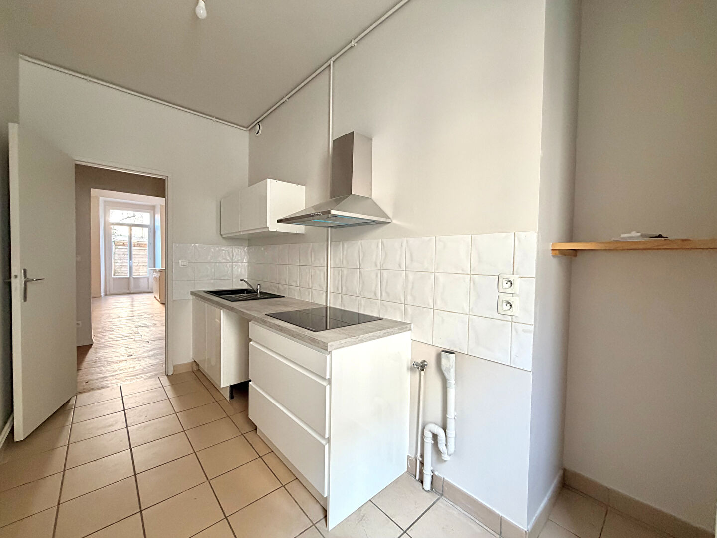 Superbe T3 de 54,50 m² entièrement rénové avec cour privative ? Centre de Saint-Étienne