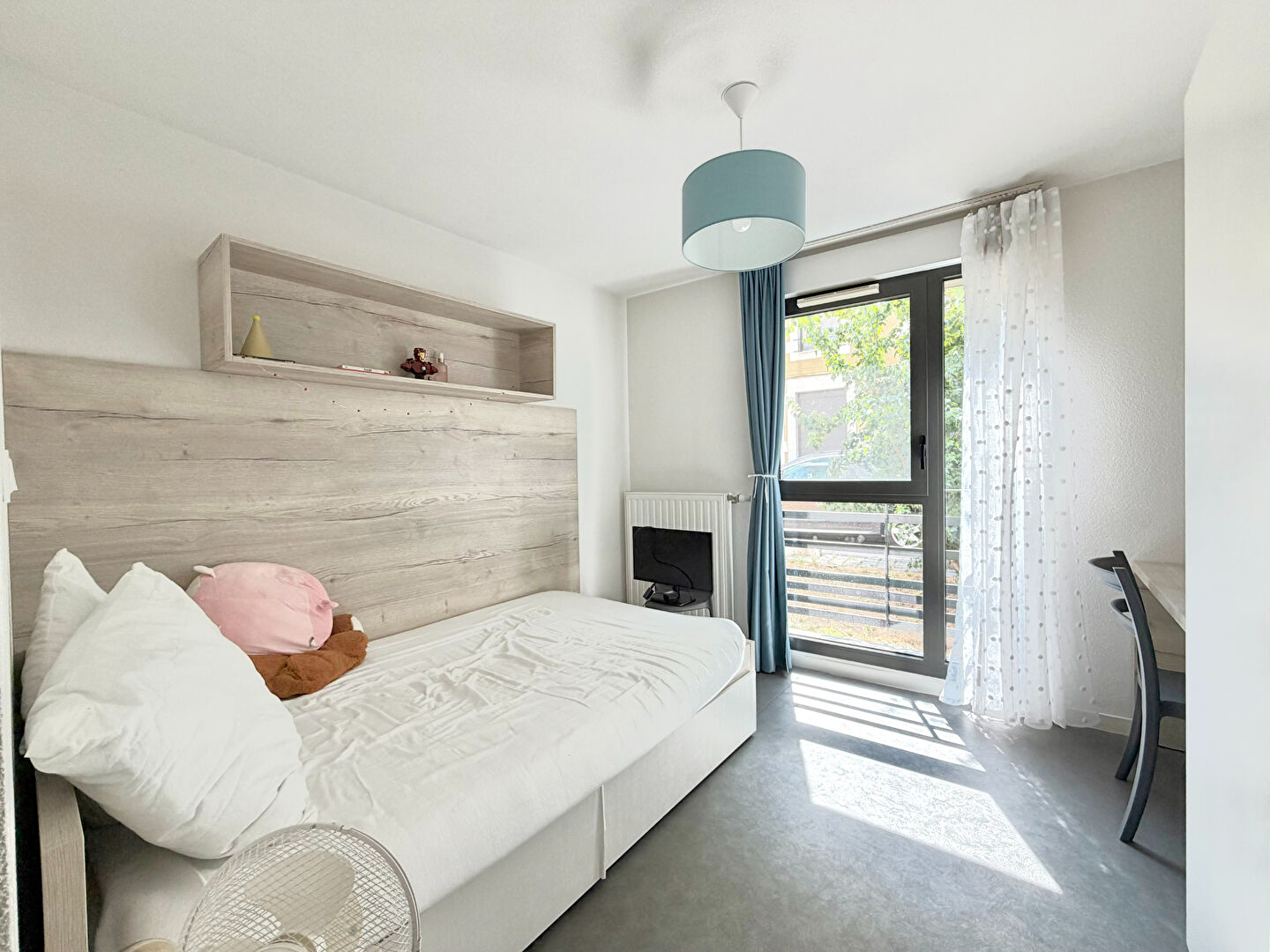 Appartement Saint Etienne 1 pièce(s) 18.78 m2