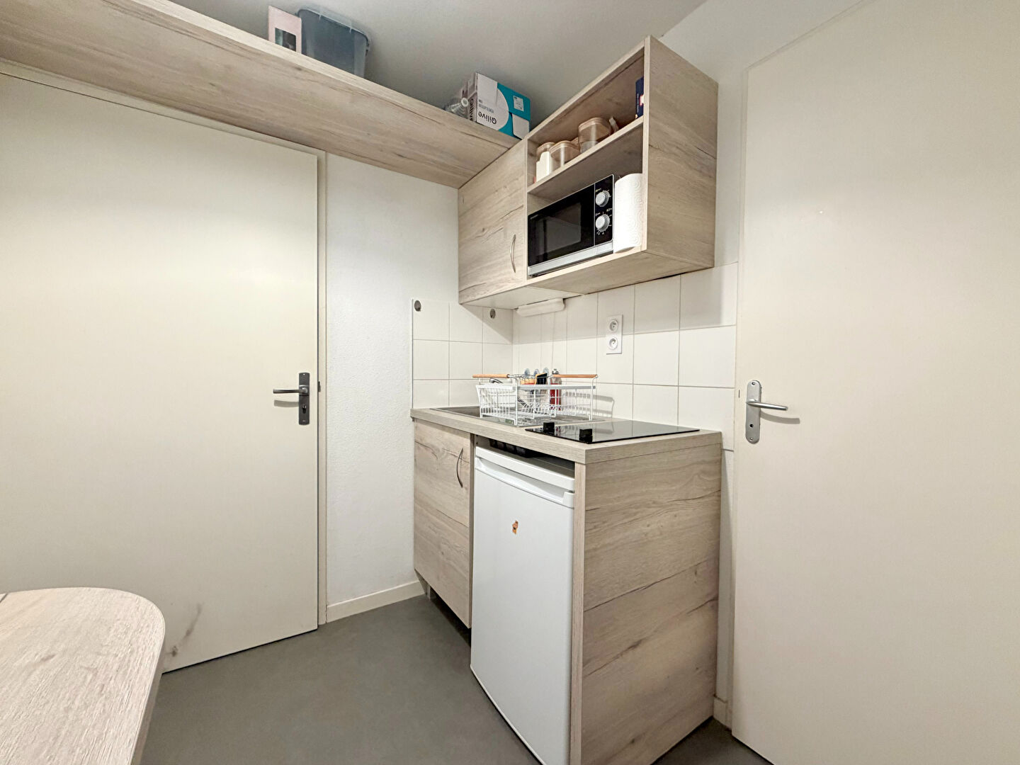 Appartement Saint Etienne 1 pièce(s) 18.78 m2