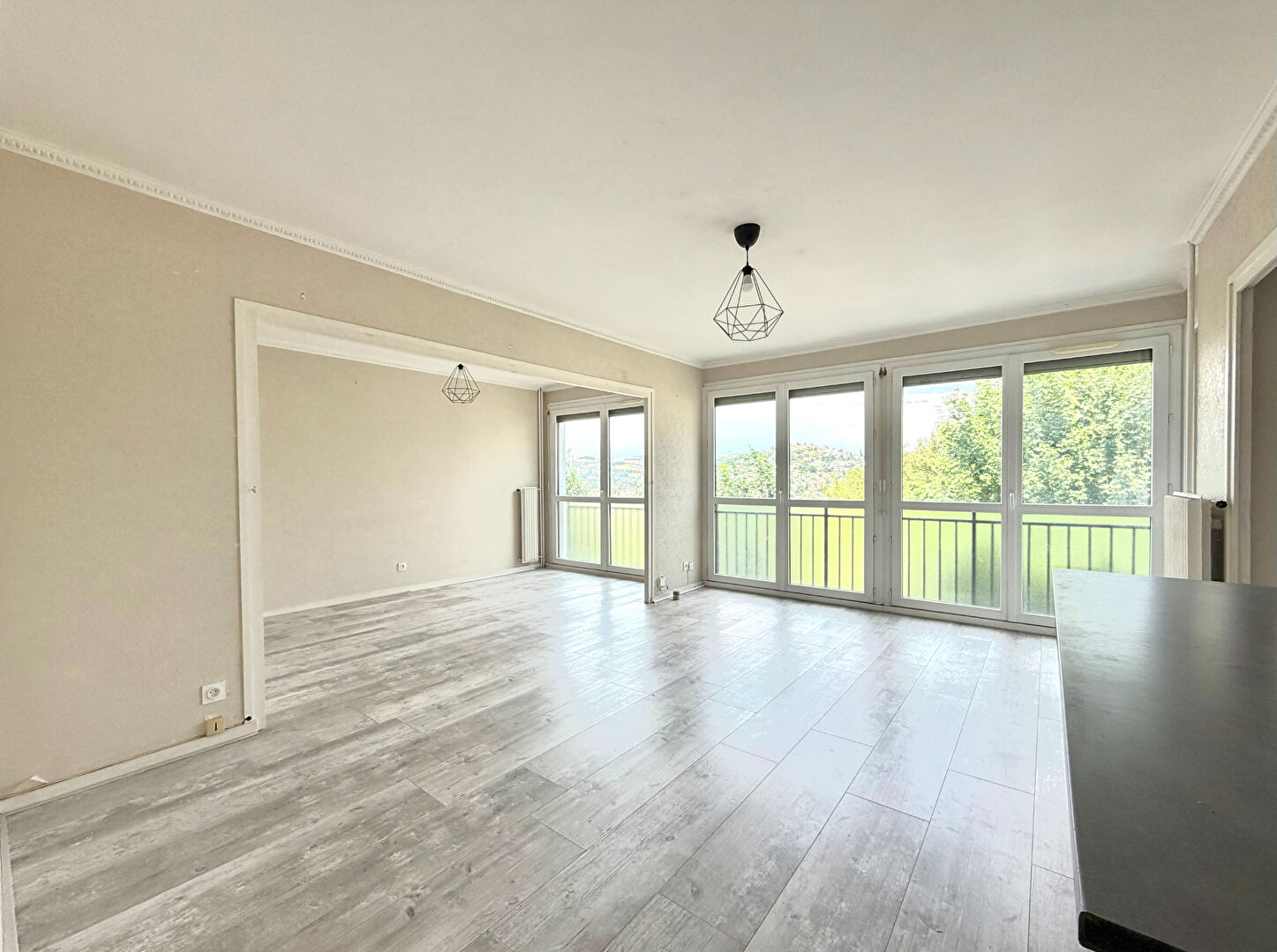 Appartement Villars 5 pièce(s) 97.68 m2