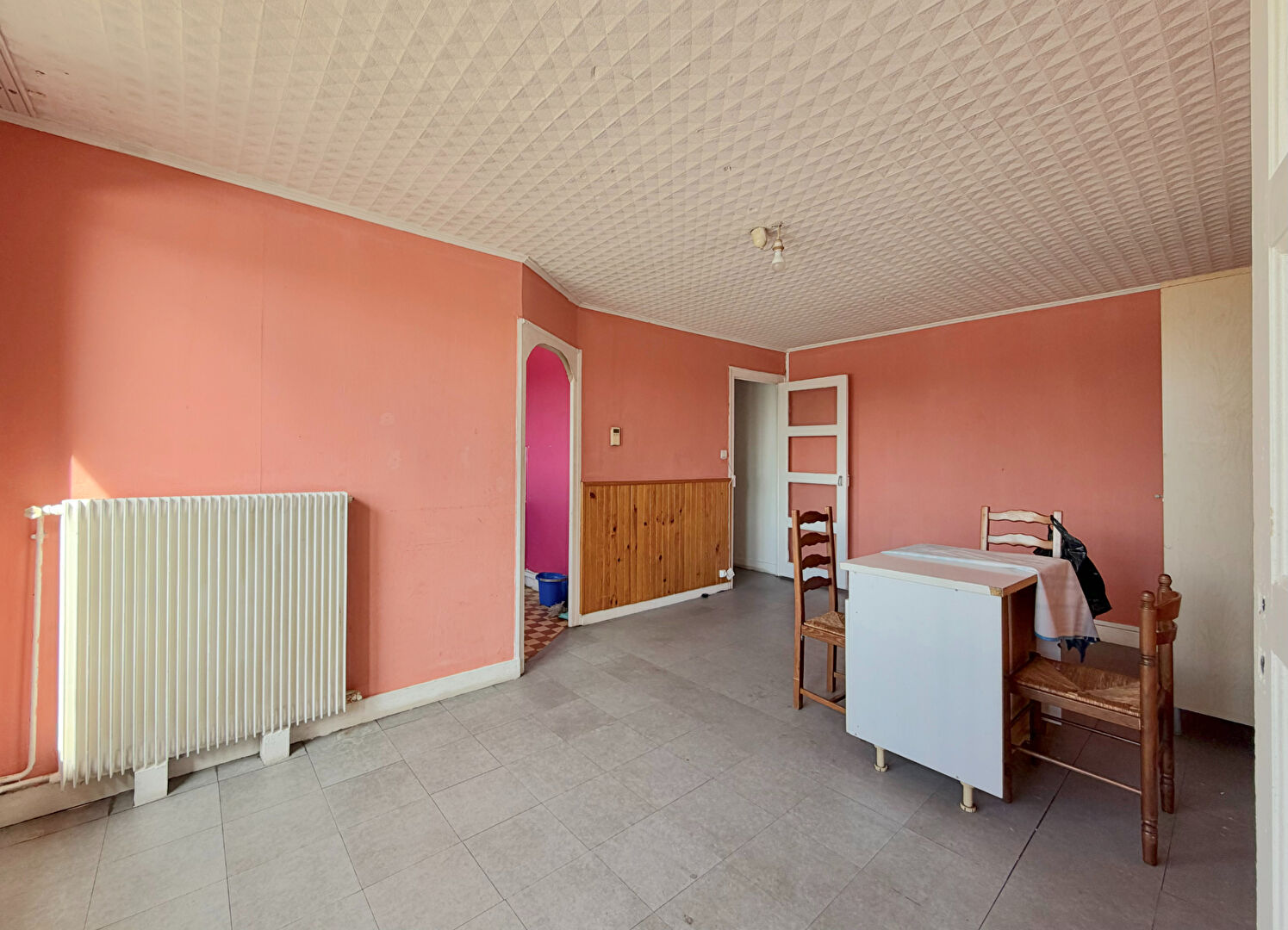 Appartement 3 pièces 56 m² · à Saint-Étienne · 56 m² · 27 000 €