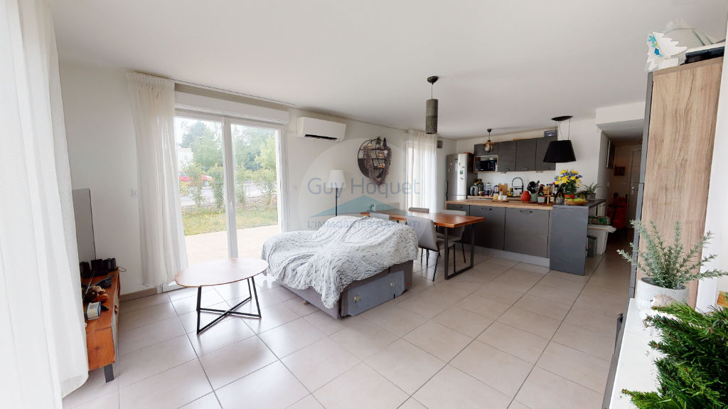 SOUS COMPROMIS Appartement T4 Rez-de-jardin avec  garage au calme.