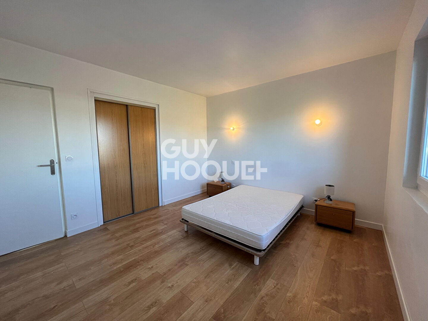 Appartement T4 meublé 85 m² à SAINT PEE SUR NIVELLE