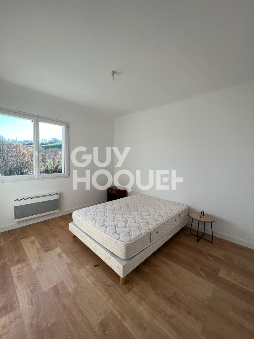 Appartement T4 meublé 85 m² à SAINT PEE SUR NIVELLE