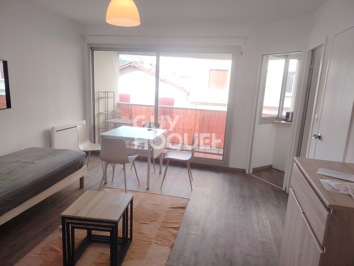 Studio meublé 27.59m² - Location à l'année - SAINT JEAN DE LUZ