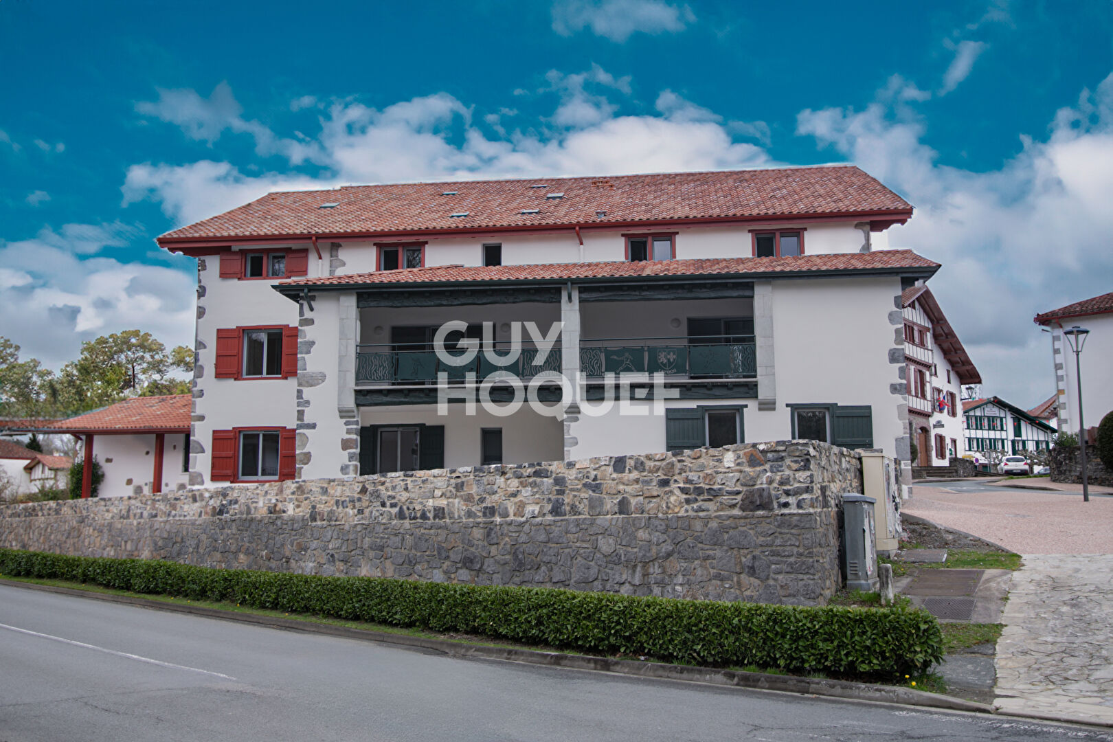 Derniere opportunité - Location Appartements Souraide T3 + balcon 10m²+cave