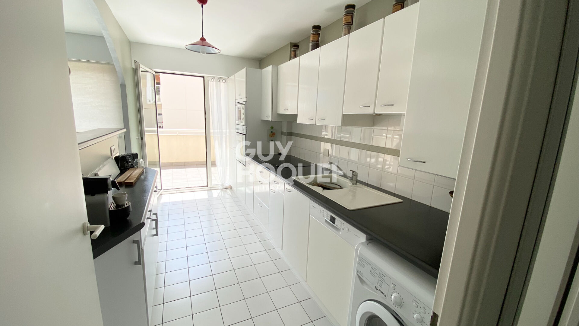 HYPER CENTRE DE BIARRITZ - APPARTEMENT T3 -72 m2