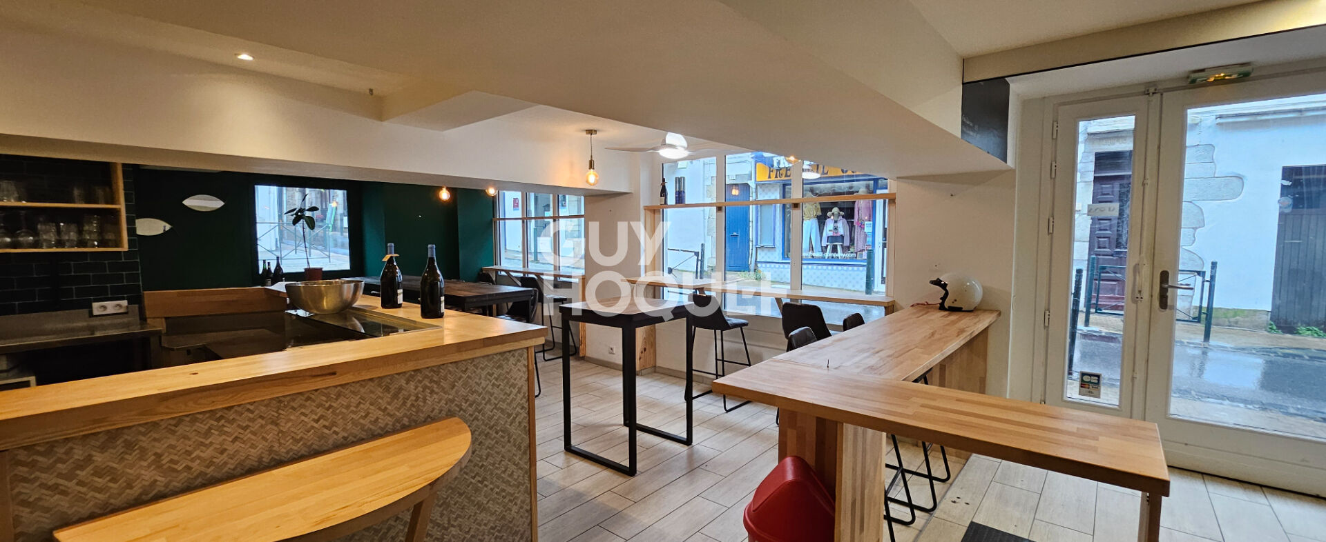 Fonds de commerce Saint Jean De Luz 2 pièce(s) 63 m²