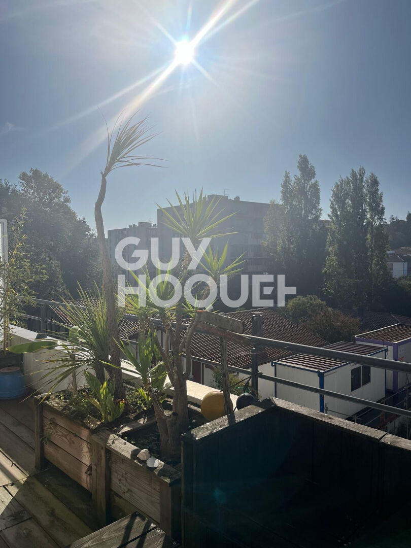 Deux pièces avec terrasse au sud, sans vis à vis