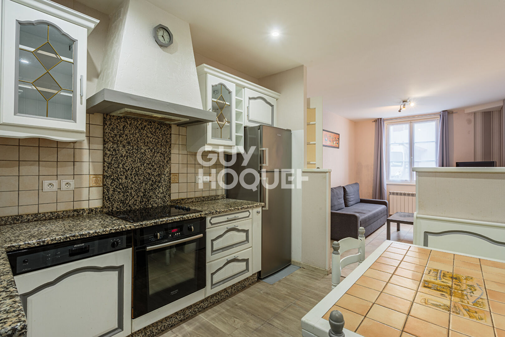 APPARTEMENT T3 BIS AVEC PARKING A 5 MIN A PIED DE LA PLAGE