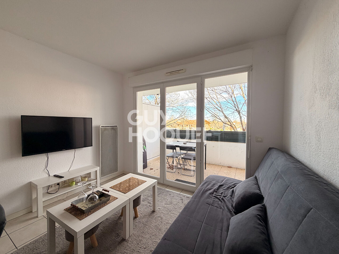 PROCHE PLAGE - JOLI 2 PIECES AVEC PARKING