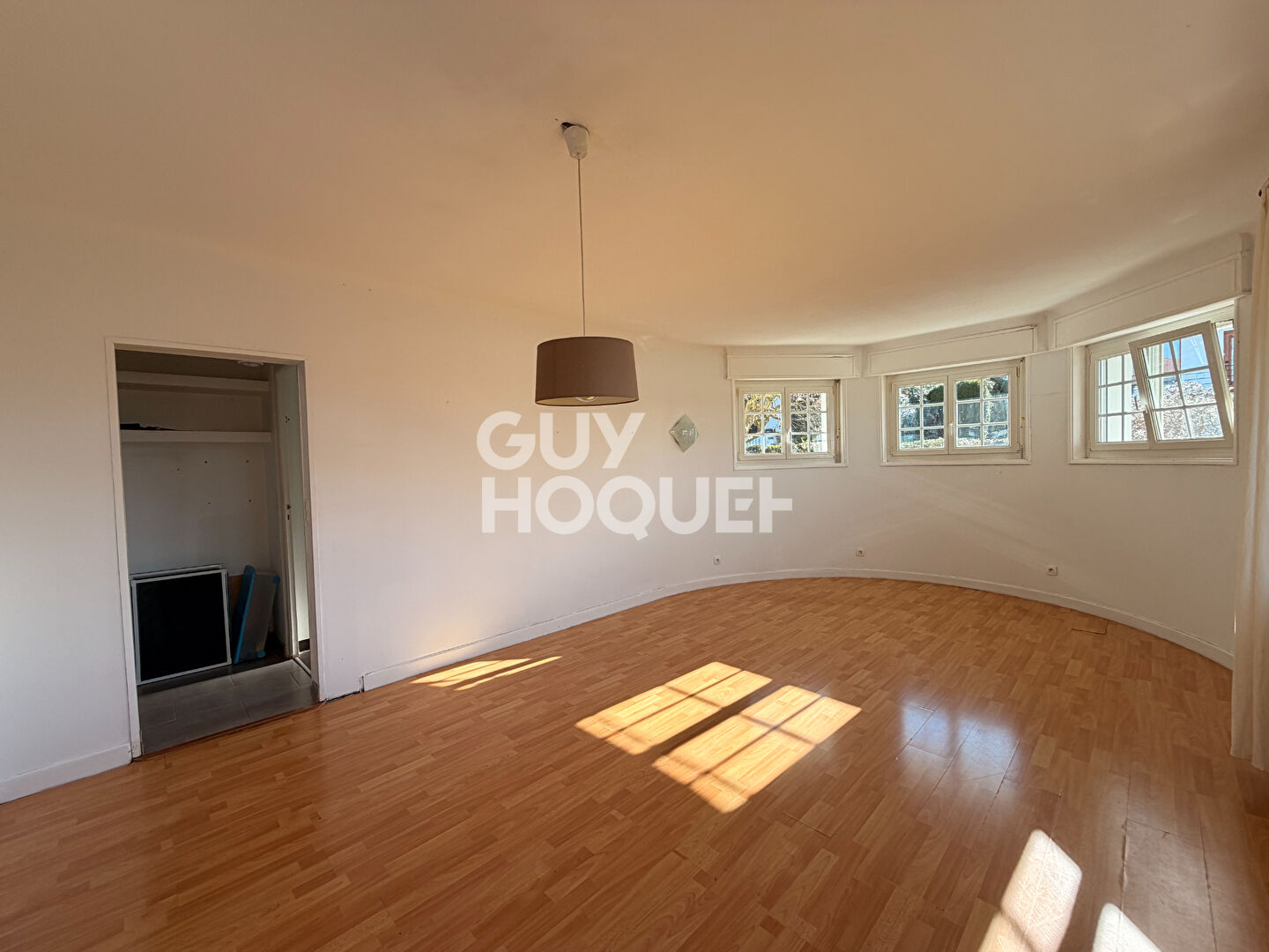 BEAU REZ DE JARDIN 4 PIECES QUARTIER LISSARDY