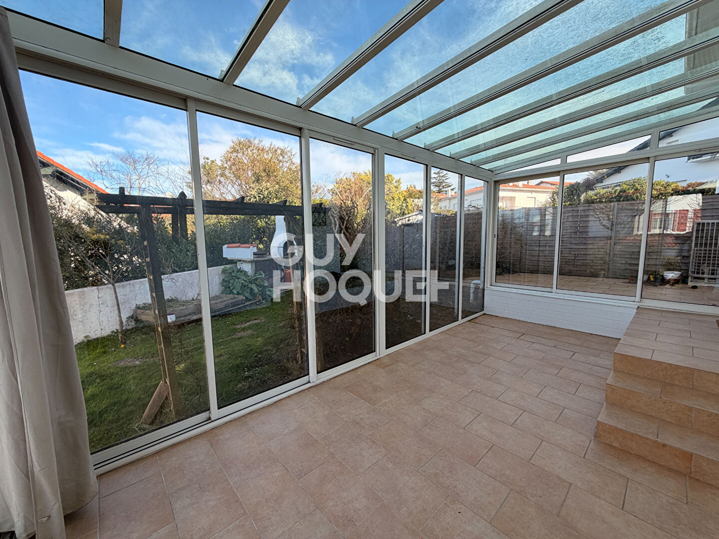 BEAU REZ DE JARDIN 4 PIECES QUARTIER LISSARDY