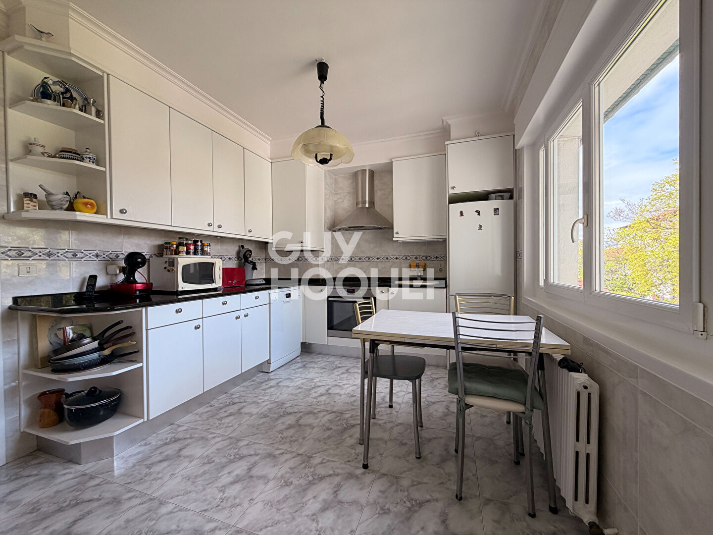 QUARTIER LISSARDY - MAISON DIVISEE EN 2 APPARTEMENTS