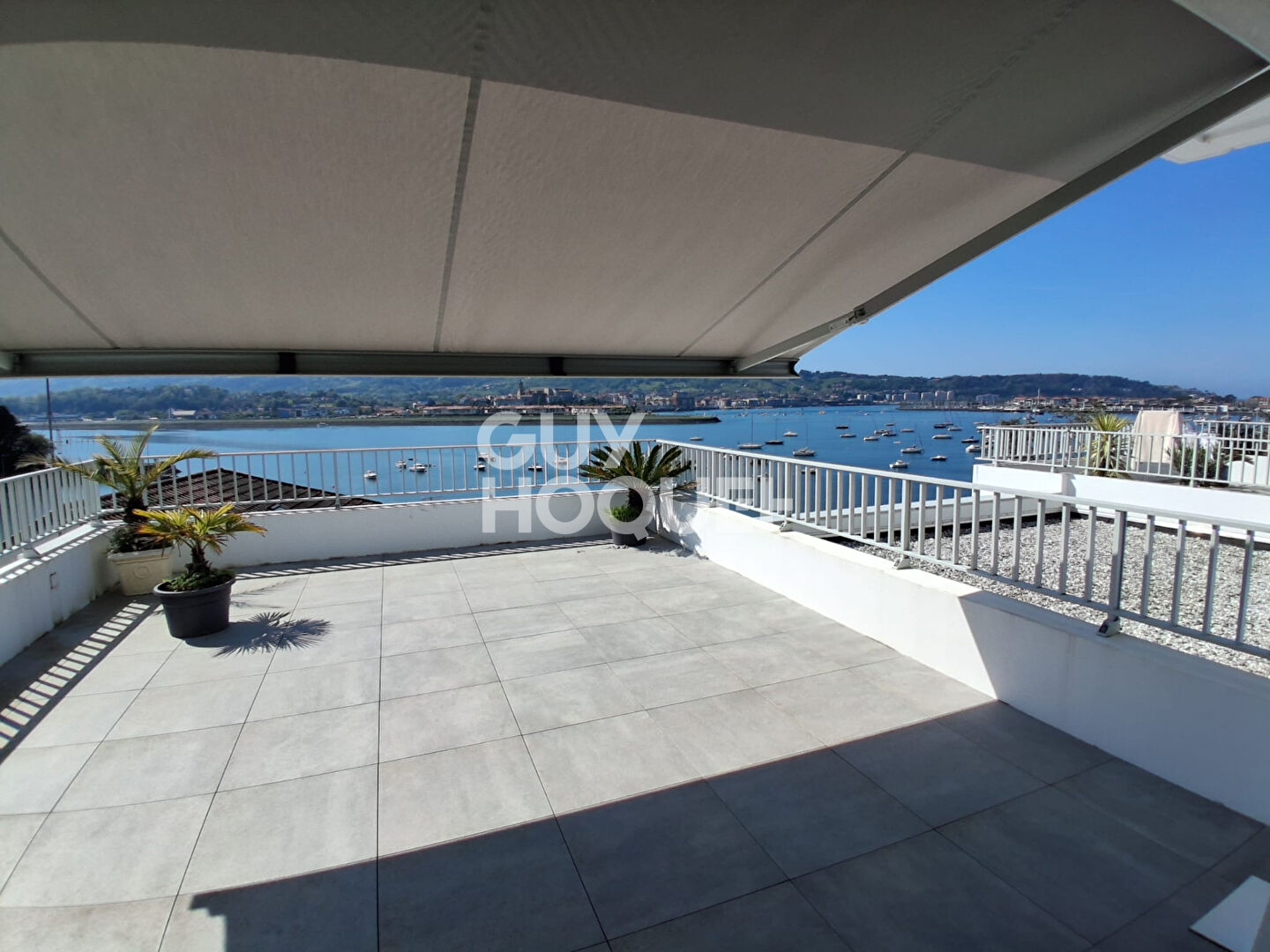 Appartement unique avec  vue exceptionnelle