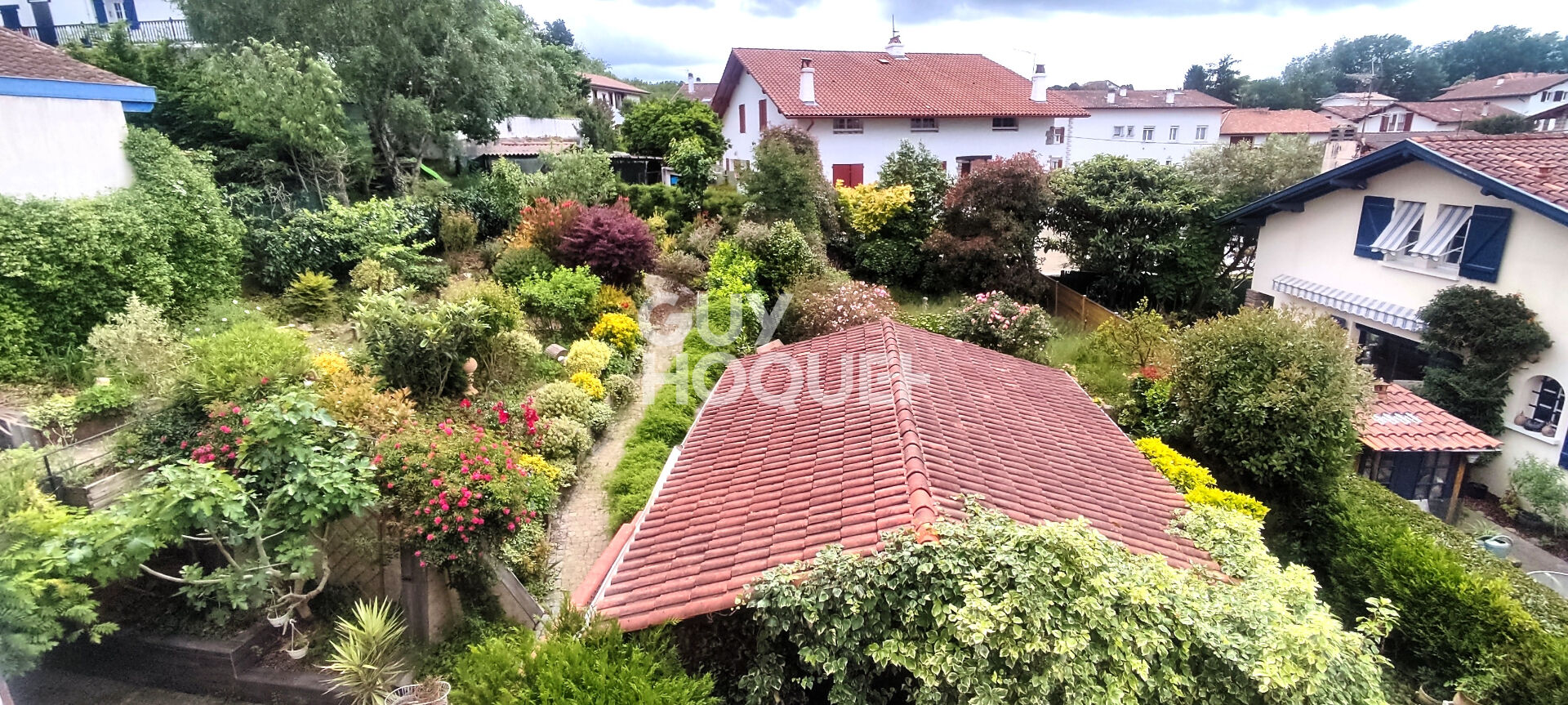 Maison CIBOURE 10 Pièces 201.85 m²
