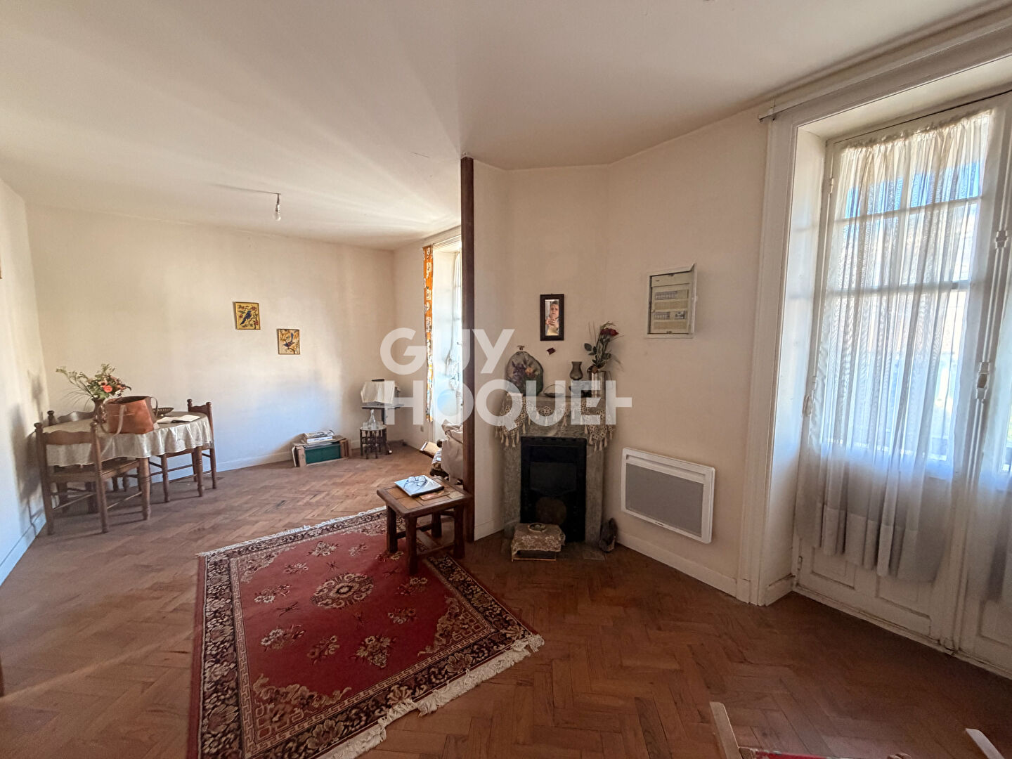 T2 BIS DE 58 M² A RENOVER EN CENTRE VILLE