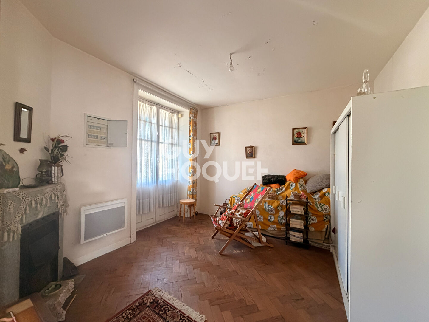 T2 BIS DE 58 M² A RENOVER EN CENTRE VILLE