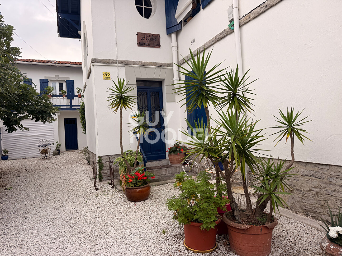 T2 BIS DE 58 M² A RENOVER EN CENTRE VILLE
