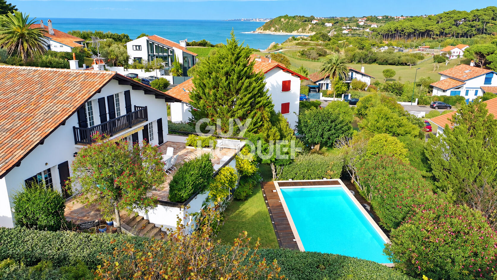 Maison 7 pièces 247 m² · à Saint-Jean-de-Luz · 247 m² · 1 750 000 €