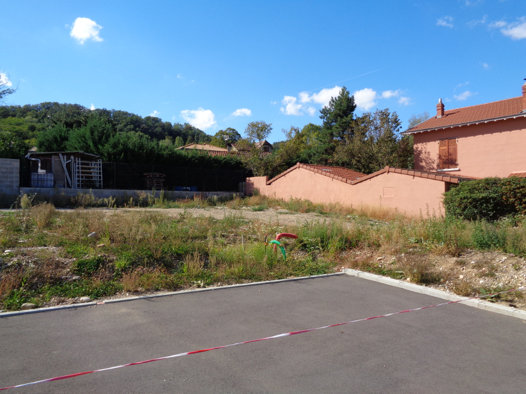 Terrain St Romain En Gal 404 m2