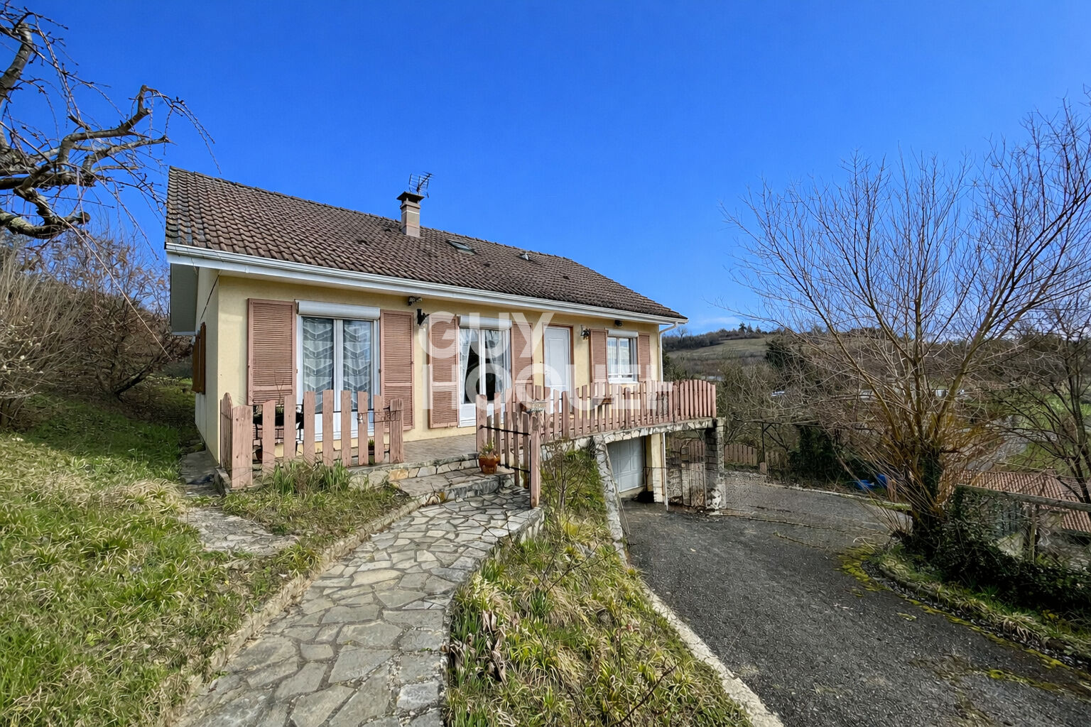 Maison Chuzelles (4 chambres)