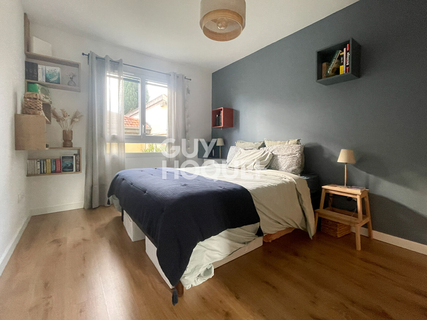 À VENDRE  Appartement de plain-pied avec jardin  Centre de Luzinay