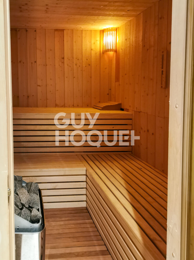 Villa Villette De Vienne 8 pièce(s) 230 m2