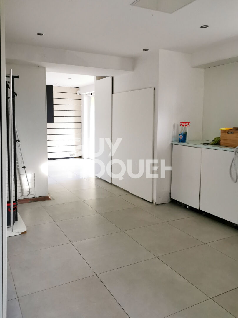 Villa Villette De Vienne 8 pièce(s) 230 m2