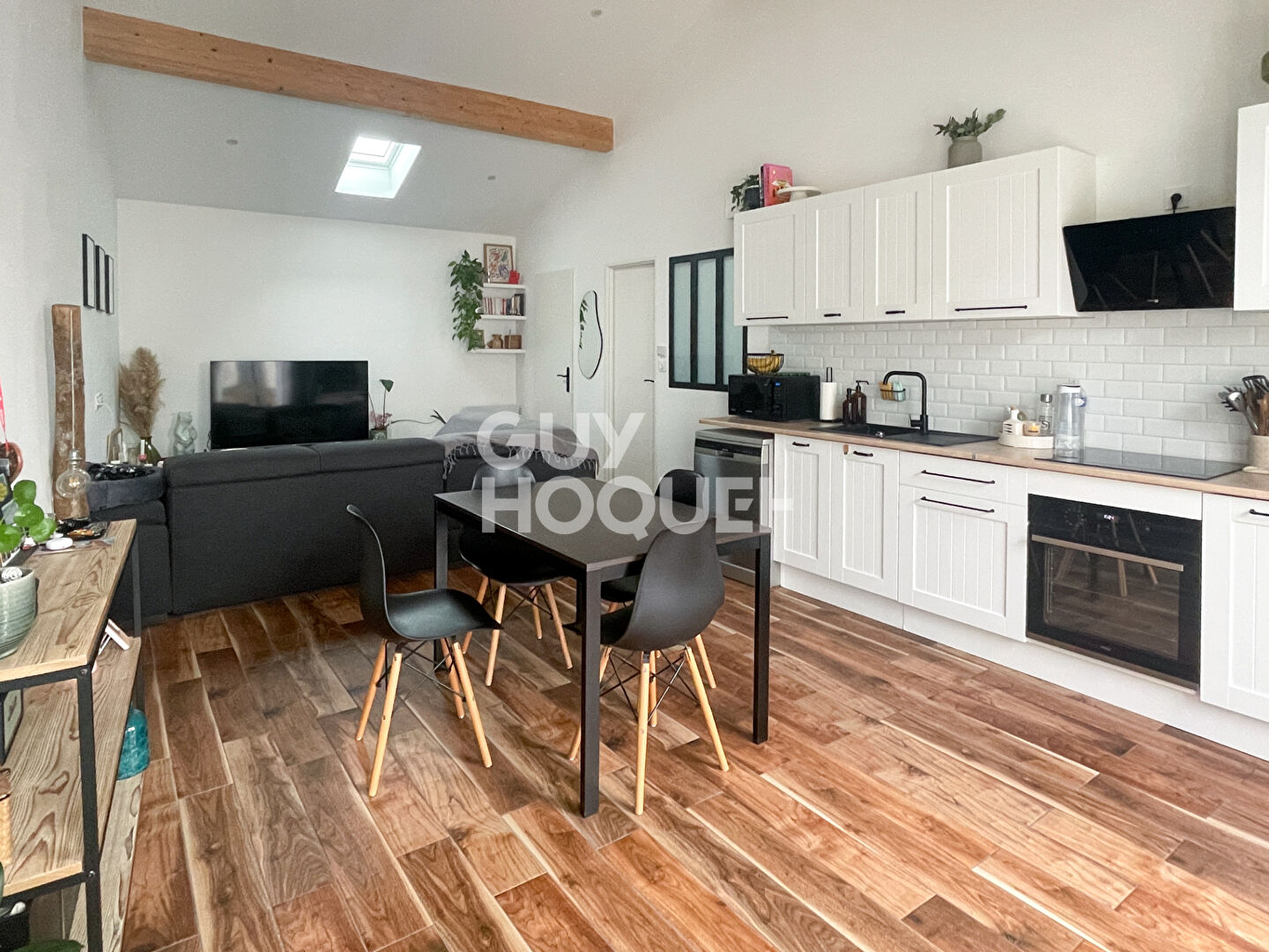 Appartement Luzinay 2 pièce(s) 43.70 m2