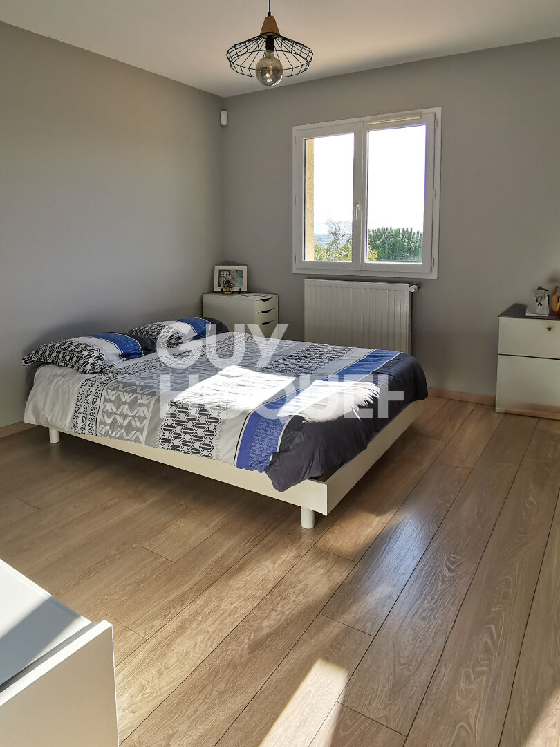 Maison Chuzelles 6 pièce(s) 149 m2