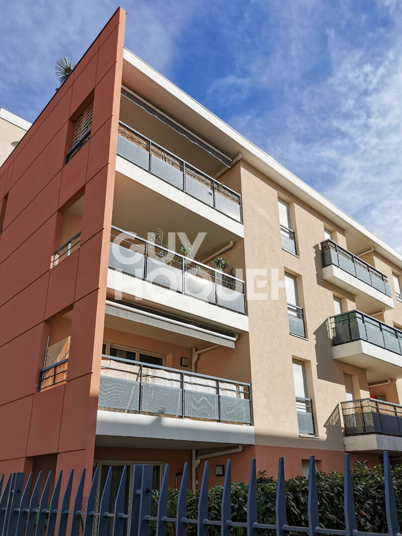 Appartement Venissieux 3 pièce(s) 65.12 m2