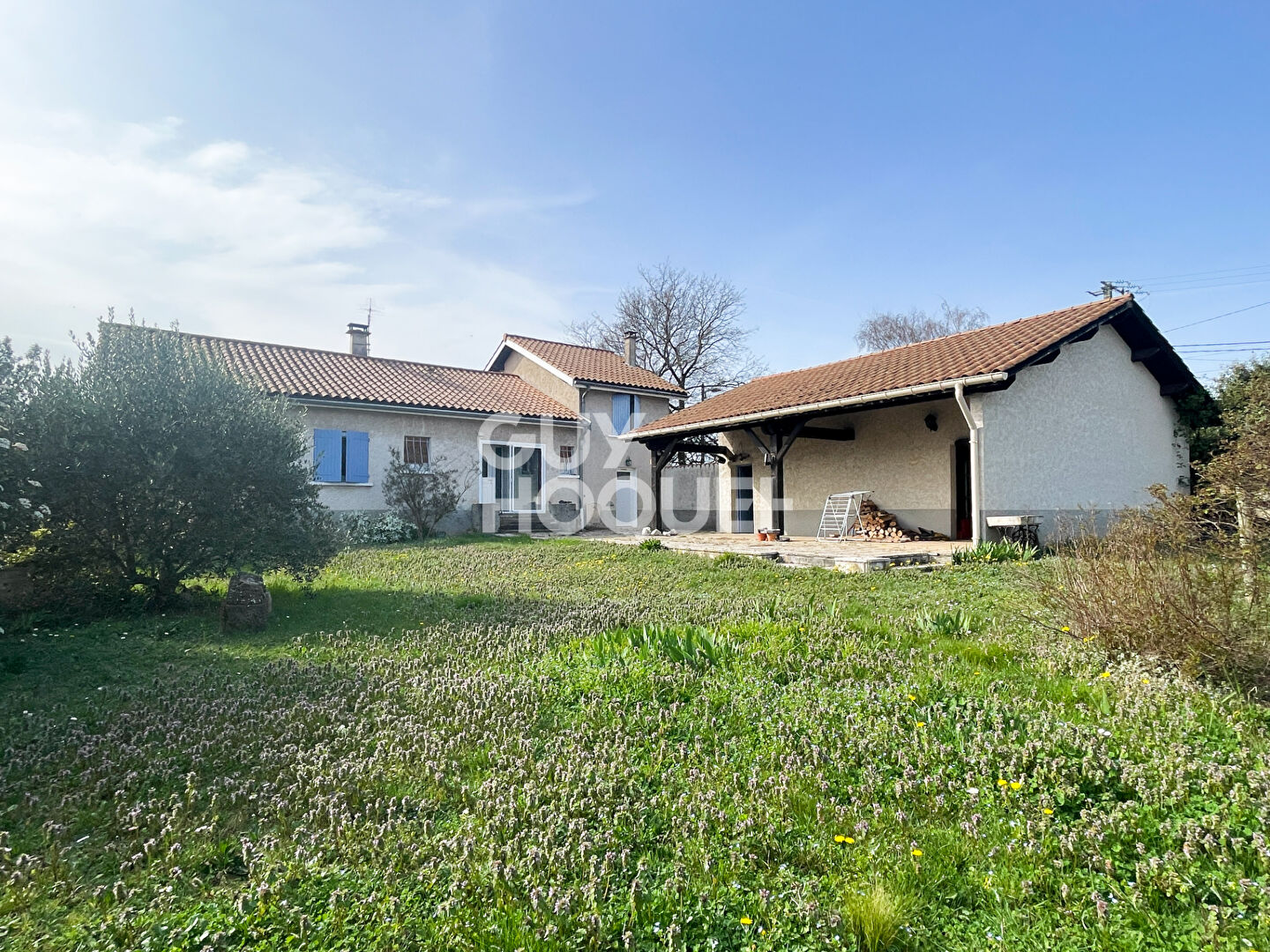 Maison Roussillon 6 pièce(s) 121 m2