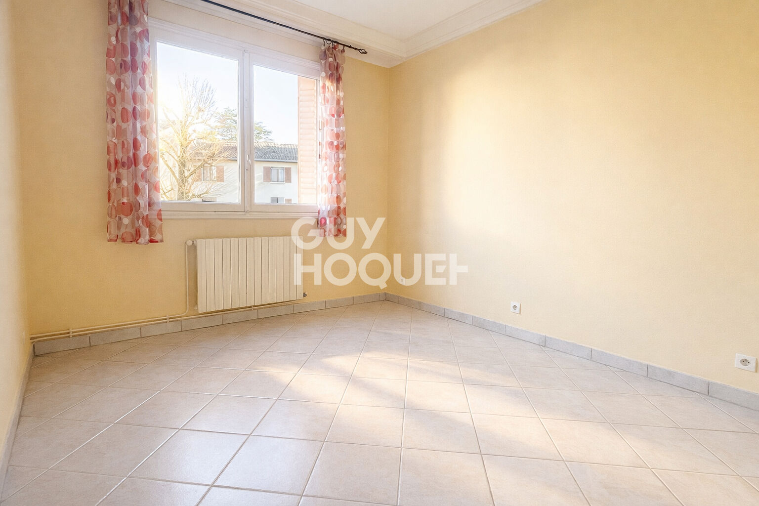 Appartement 67 m²  Fort potentiel 3 ch possible  Garage en option