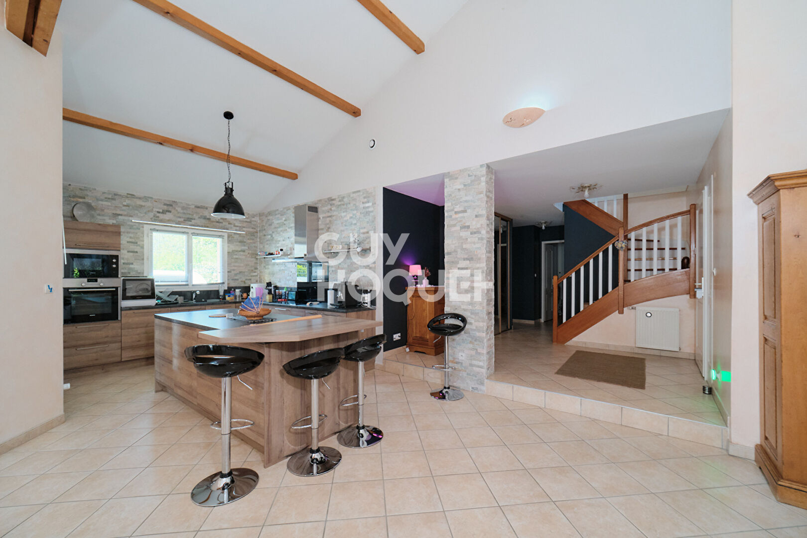 Maison Valencin 153 m² -  5 pièces