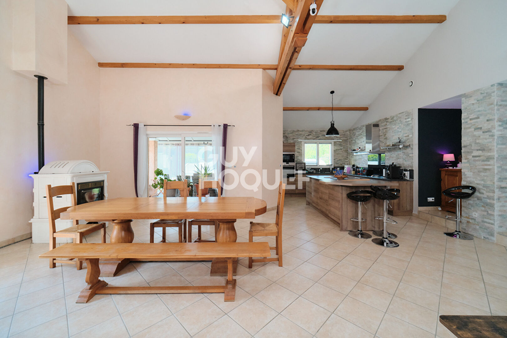 Maison Valencin 153 m² -  5 pièces
